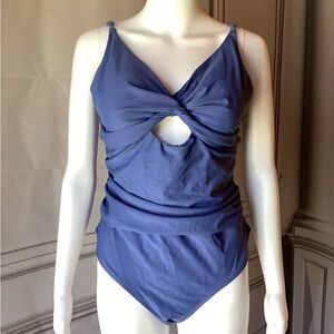 **CUPSHE One Piece Twist Front Cutout Swimsuit Blue Size XL